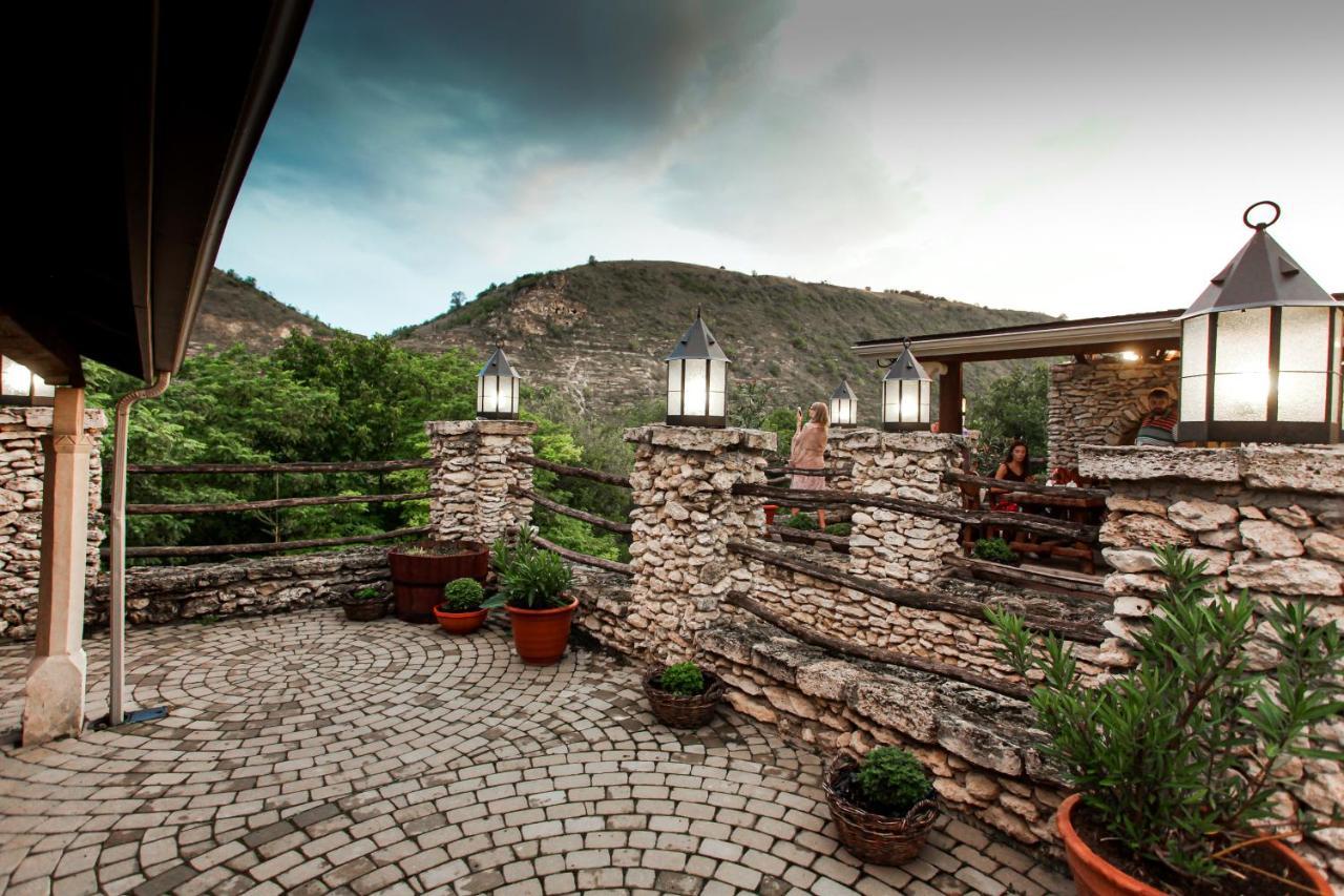 Vila Etnica Trebujeni Exterior photo